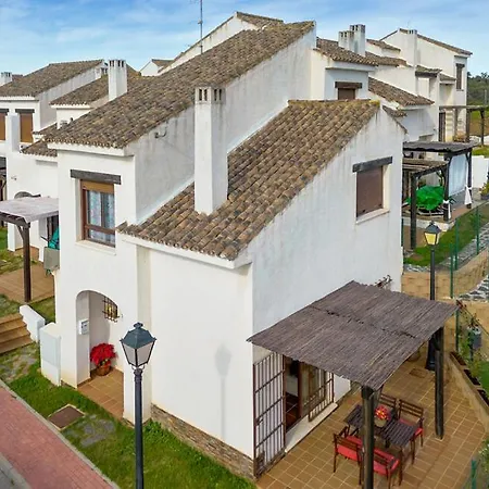 Holiday home En Sierramagna, Piscina Abierta El Ronquillo