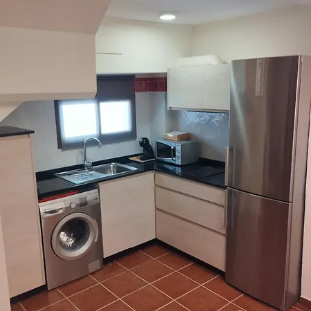 En Sierramagna, Piscina Abierta Holiday home