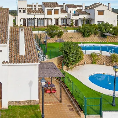 Сasa de vacaciones En Sierramagna, Piscina Abierta El Ronquillo